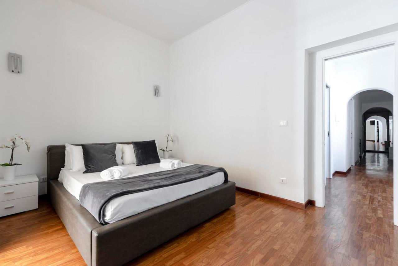 Art House Centro Storico Luxury Apartment Rzym Zewnętrze zdjęcie