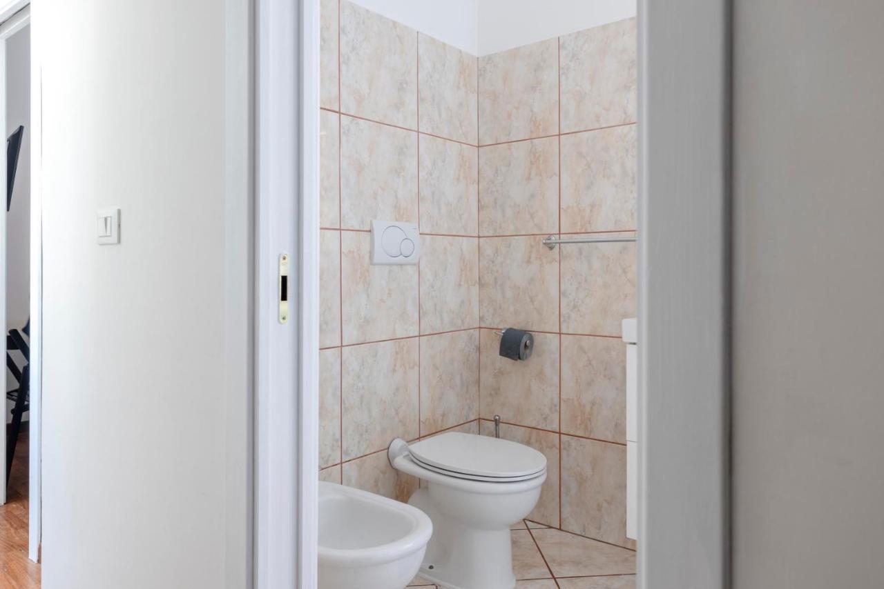 Art House Centro Storico Luxury Apartment Rzym Zewnętrze zdjęcie
